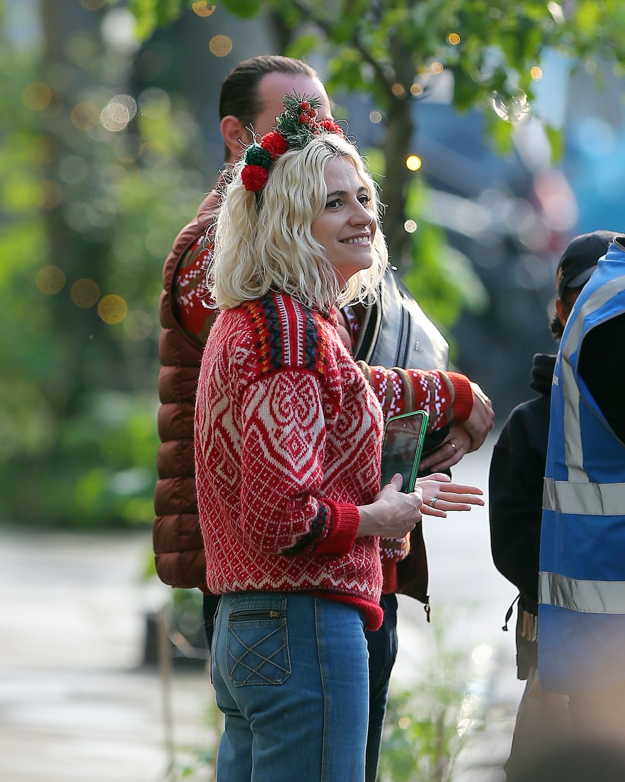 Pixie Lott Enjoys Ice Cream Break on a Hot Day in North London7